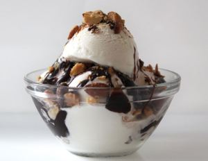 Make Your Own Sundae @ College Dining Hall